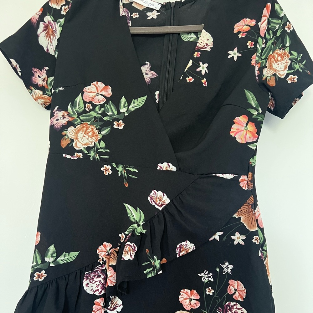 Black Floral Dress - Picture 3 of 5